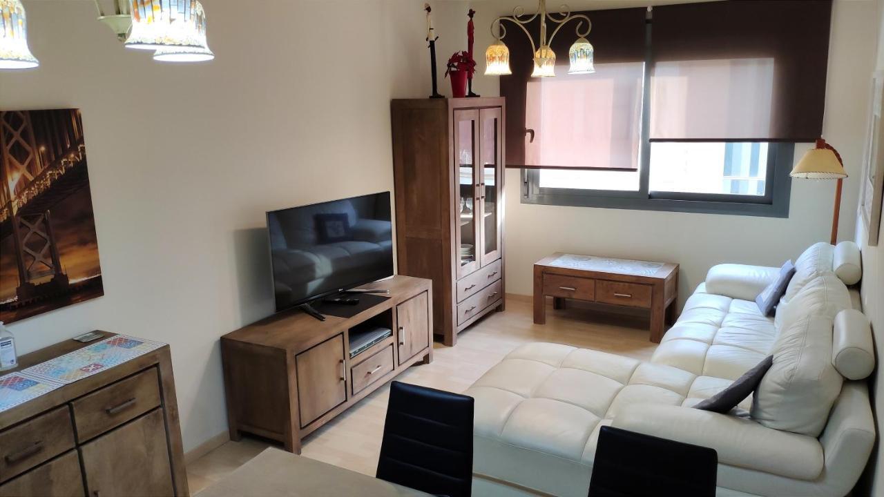 On The Beach! Frente Al Paseo Maritimo, Parking Y Piscina Malaga Exterior photo