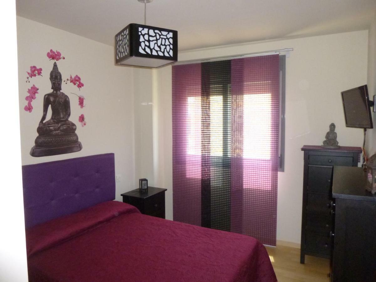 On The Beach! Frente Al Paseo Maritimo, Parking Y Piscina Malaga Exterior photo